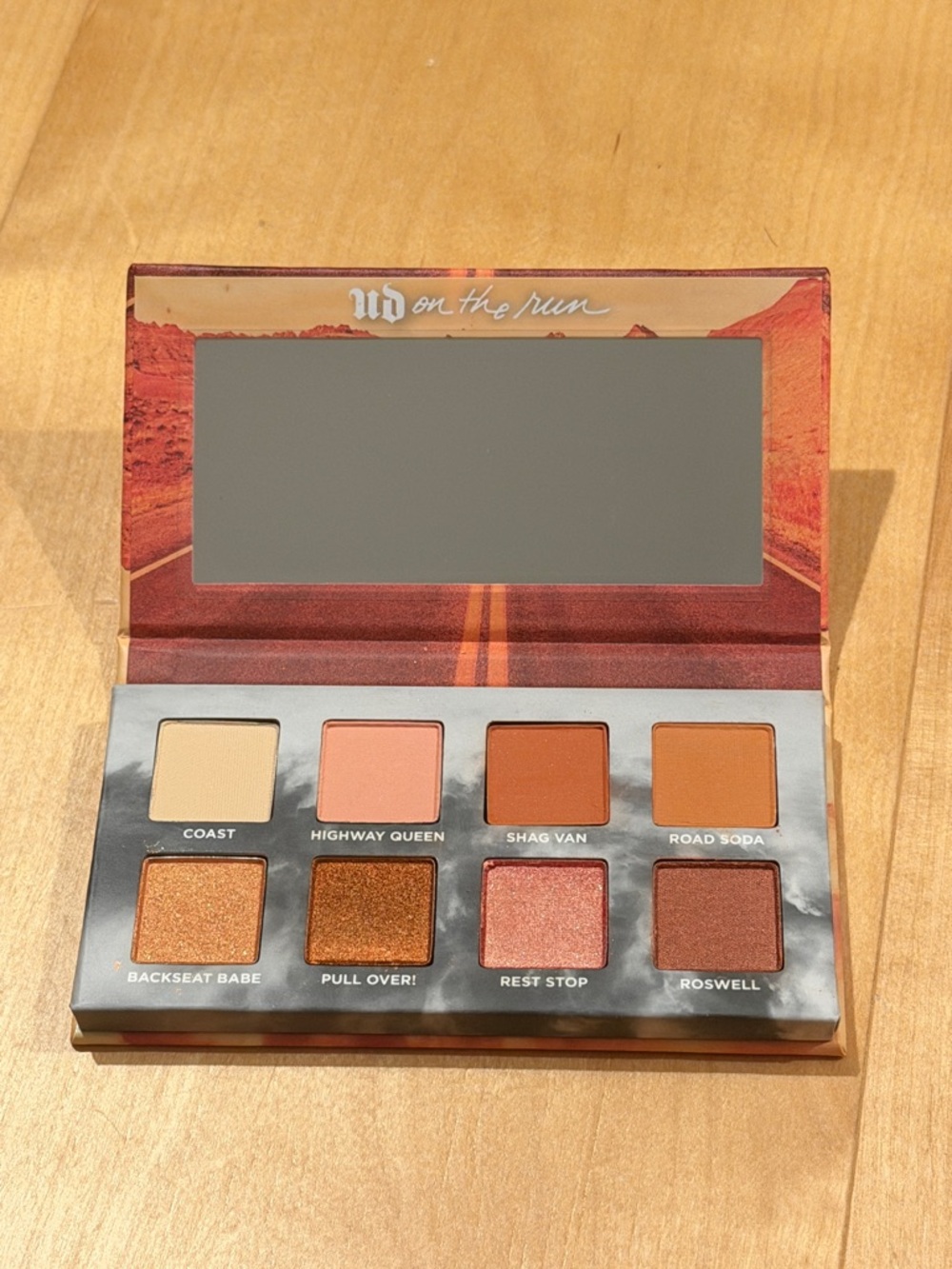 Urban Decay Warm Desert Eyeshadow Palette — Peach, Bronze, Copper, Tan
